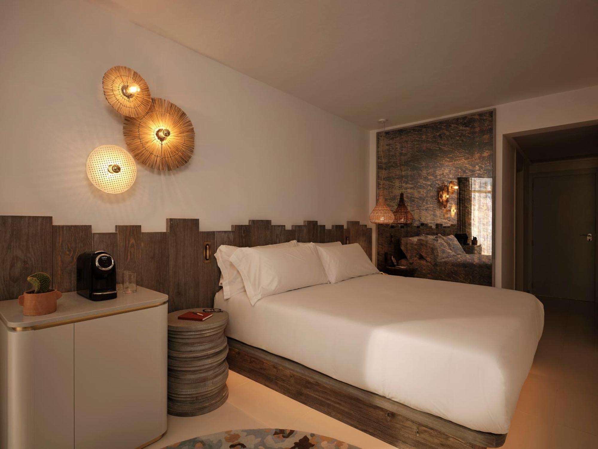 Hyde Ibiza Hotel Cala Llonga  Exterior photo