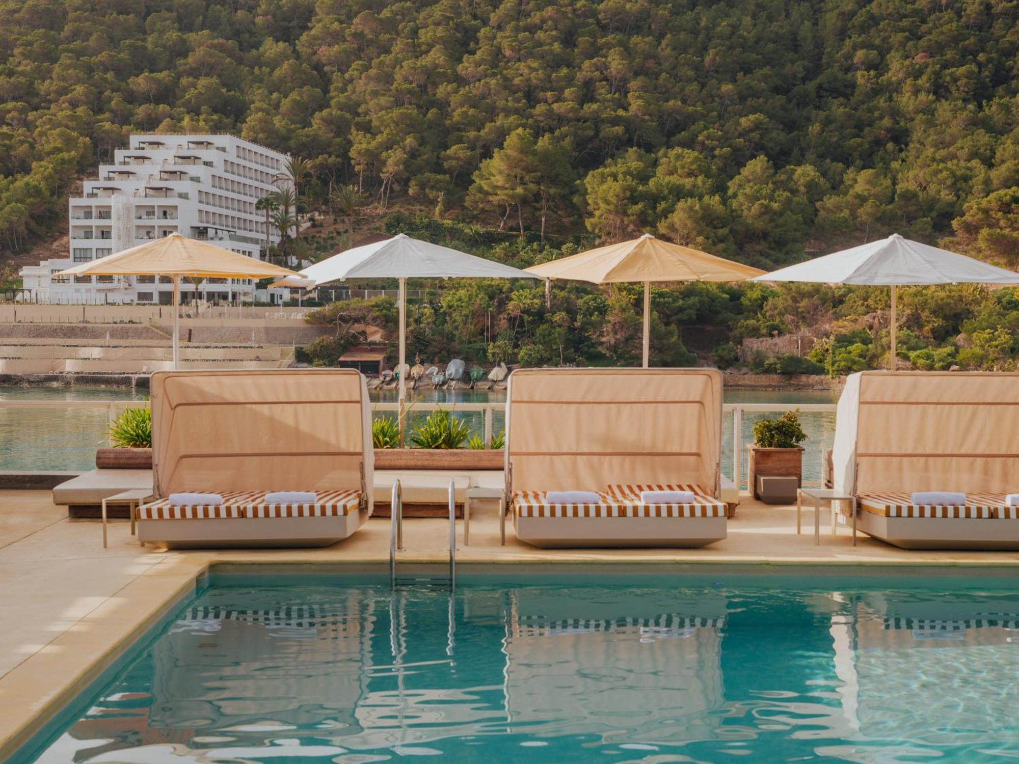 Hyde Ibiza Hotel Cala Llonga  Exterior photo